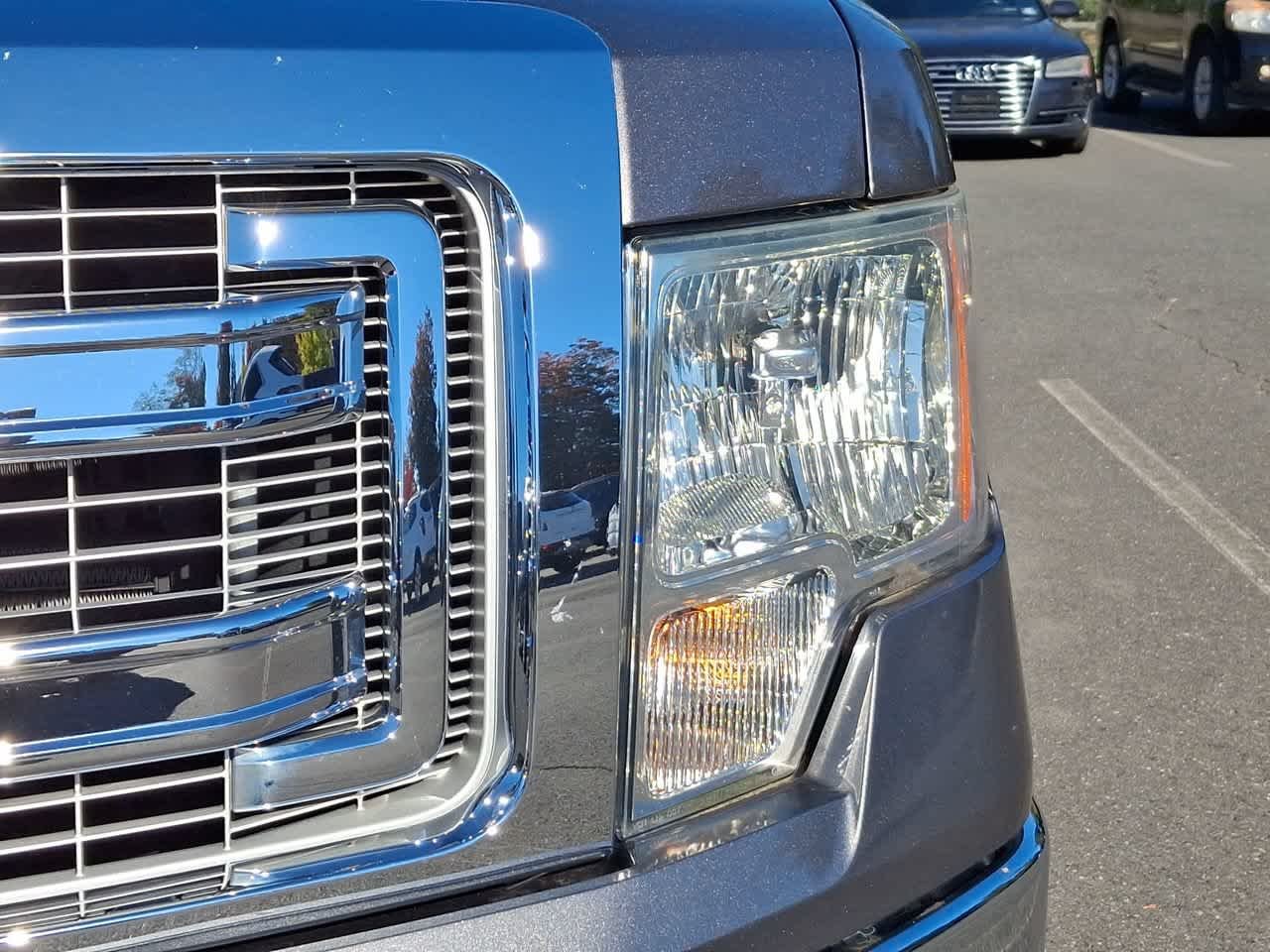 Used 2014 Sterling Gray Metallic/Ingot Silver Metallic Ford XLT image 31