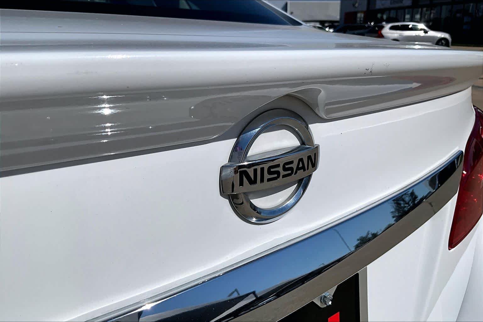 Used 2019 Fresh Powder Nissan S image 27
