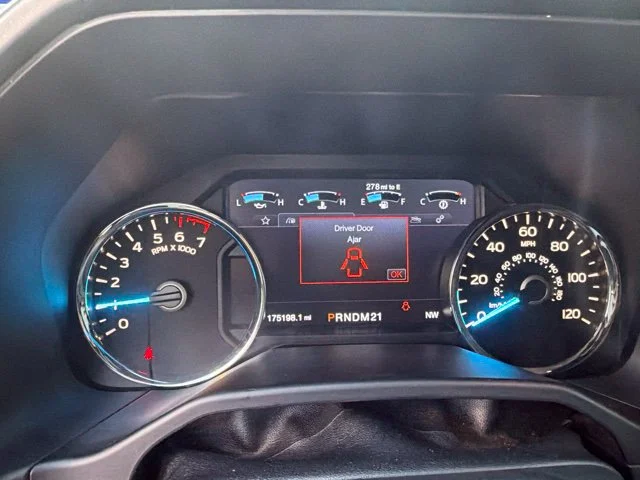 Used 2016 White Ford XLT image 7