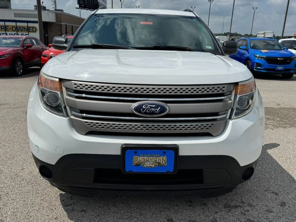 Used 2014 Oxford White Ford Base image 9