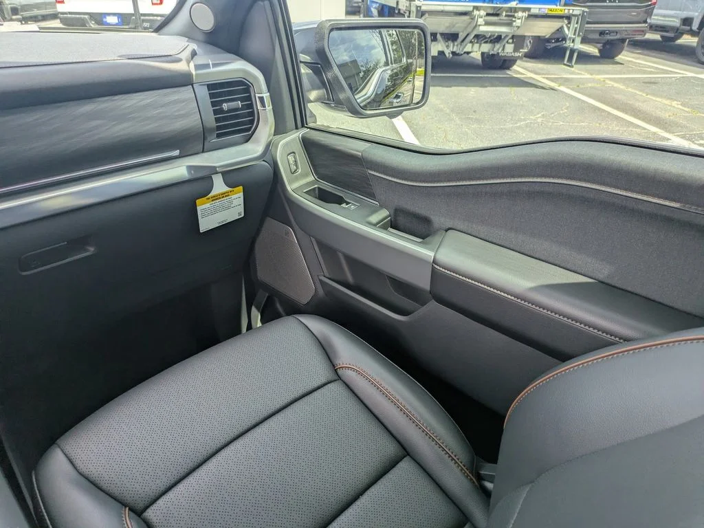New 2026 Agate Black Metallic Ford Lariat image 19