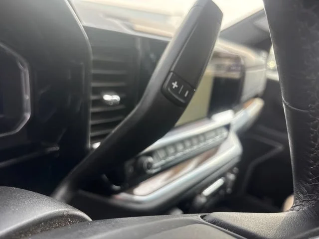 Used 2022 NORTHSKY BLUE METALLIC Chevrolet RST image 26