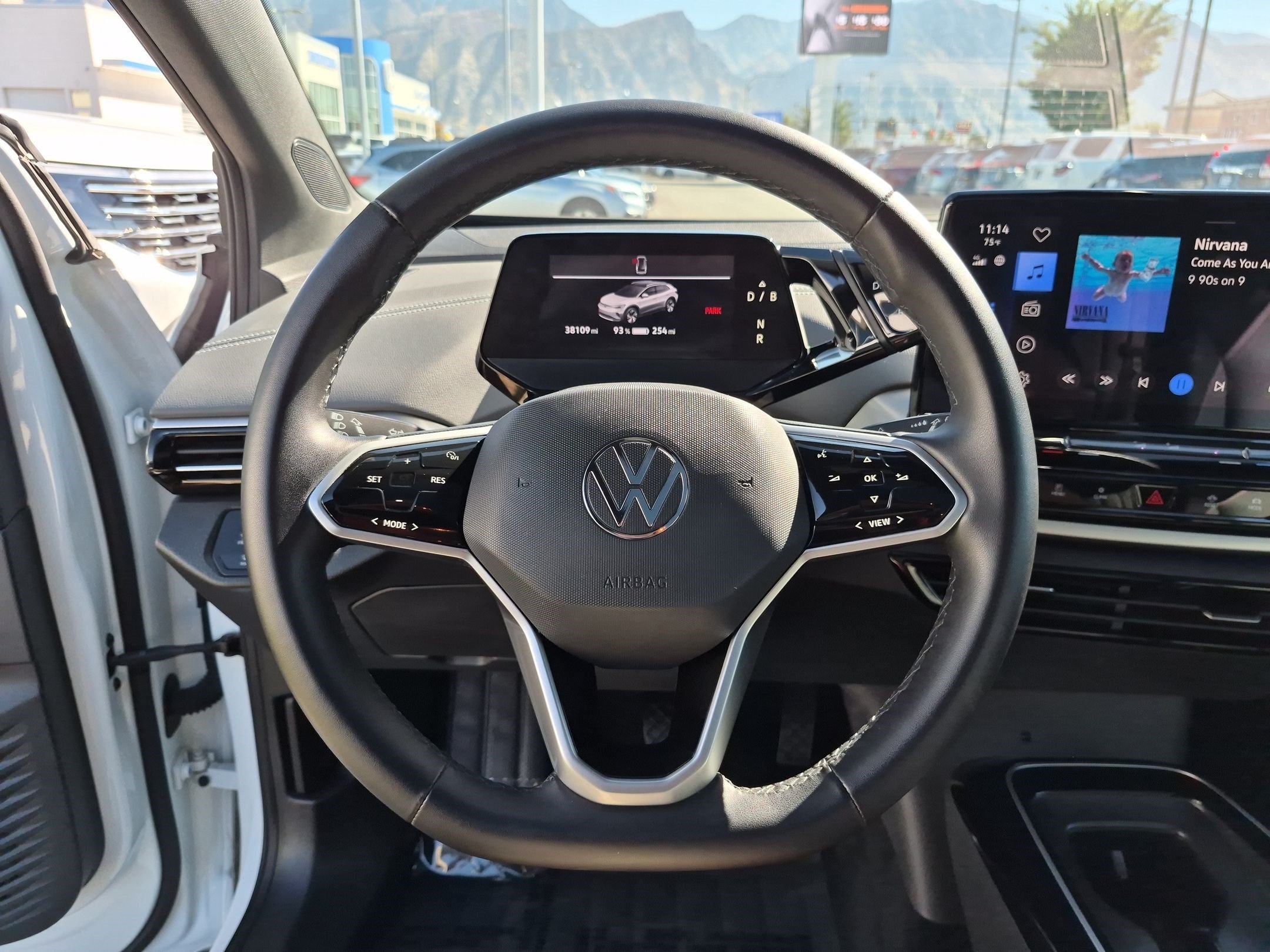 Certified Used 2023 Opal White Pearl Volkswagen Pro S image 18