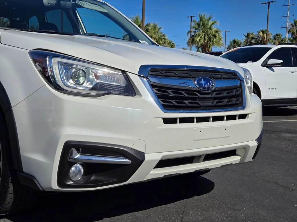 Used 2017 Crystal White Pea Subaru Touring image 8