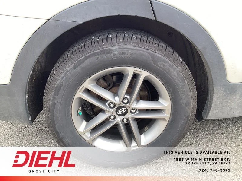 Used 2017 Silver Hyundai 2.4 Base image 9
