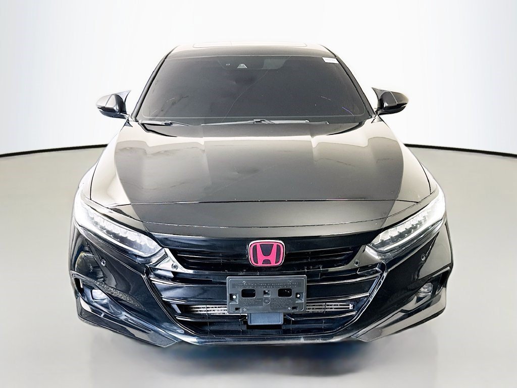 Used 2021 Crystal Black Pearl Honda Touring image 2