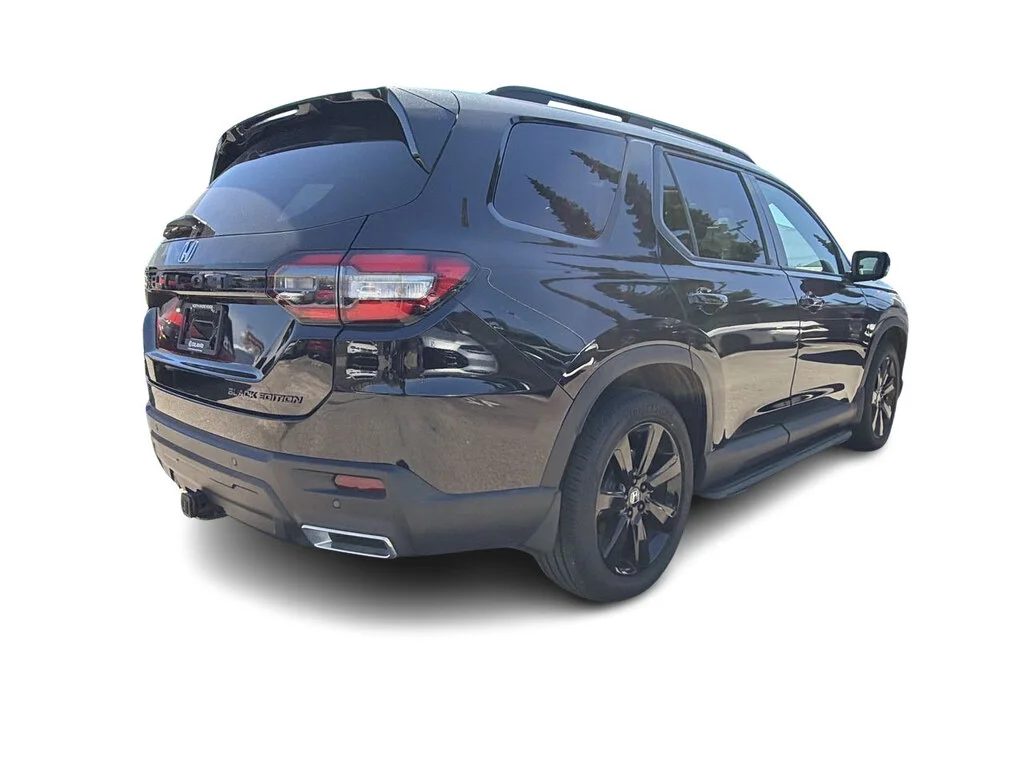 Used 2024 Crystal Black Pearl Honda Black Edition AWD Certified Pre-Owned   One Owner image 14