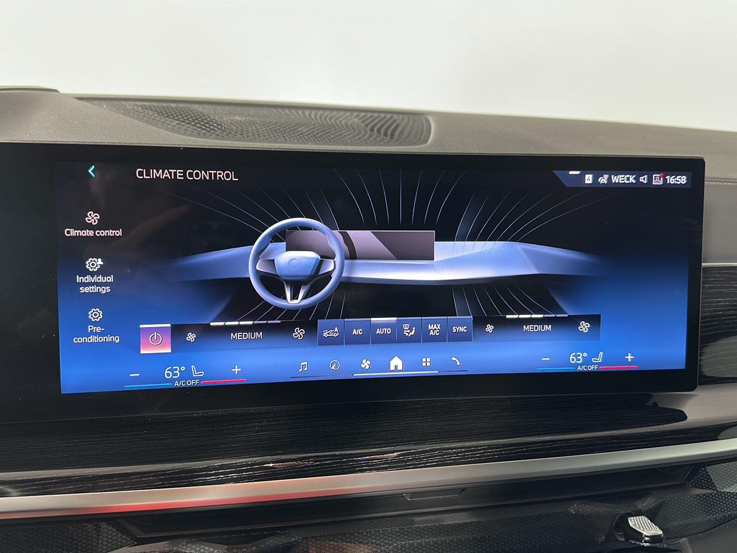 New 2026 Carbon Black Metallic BMW xDrive40i image 21