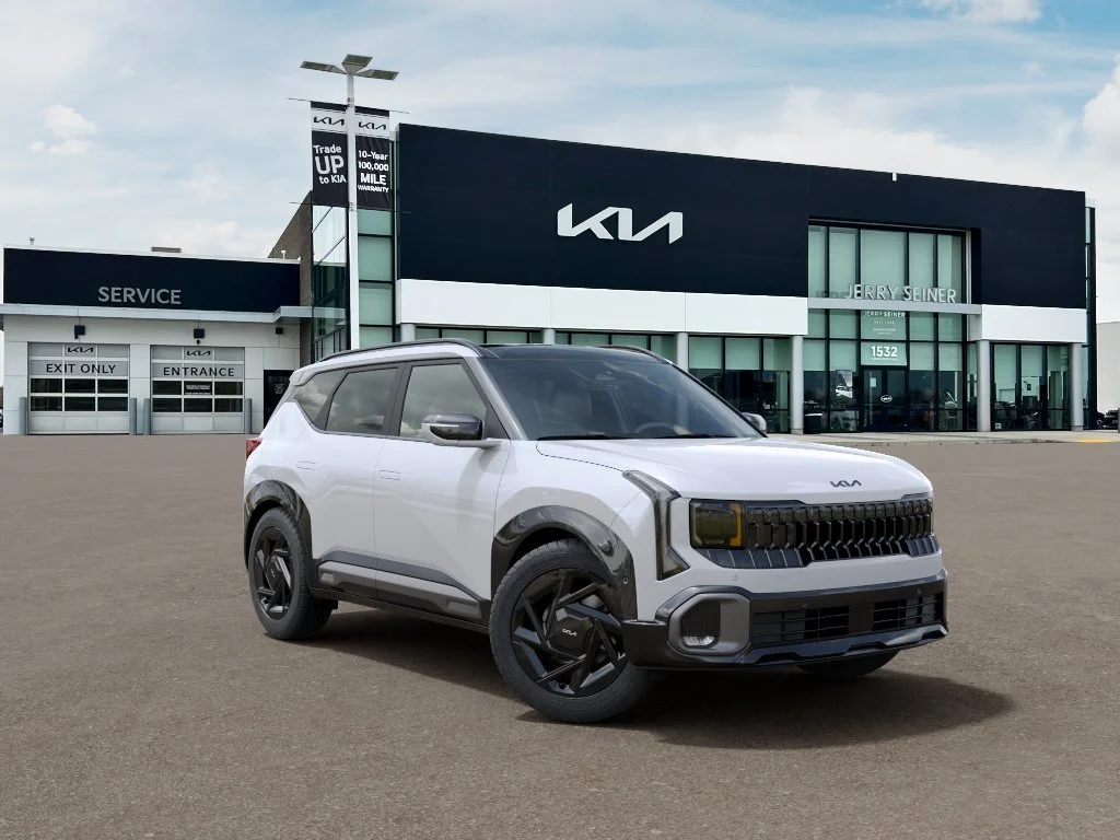 New 2027 Snow White Pearl Kia X-Line SX image 8