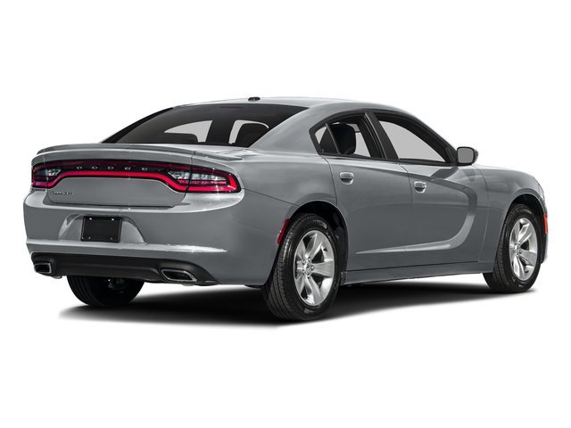 Used 2016 Billet Silver Metallic Clearcoat Dodge SE image 2