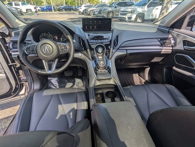 Used 2024  Acura Base image 13