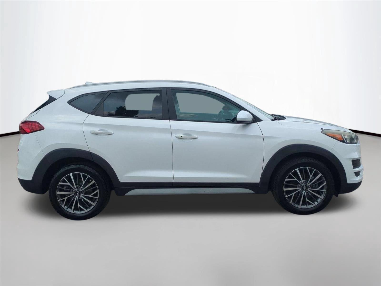 Used 2019 White Pearl Hyundai SEL image 6
