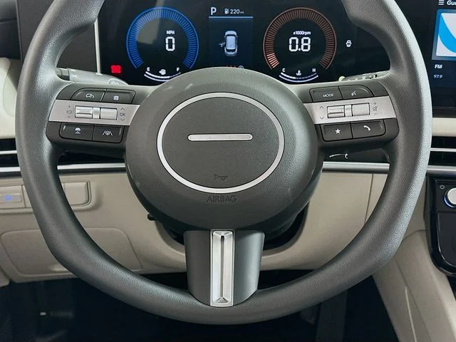 New 2026 Hyundai TUCSON SEL