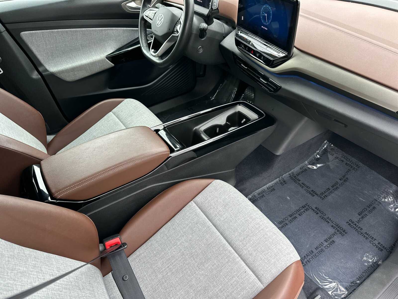 Used 2023 Blue Metallic Volkswagen Pro 4D Sport Utility image 19
