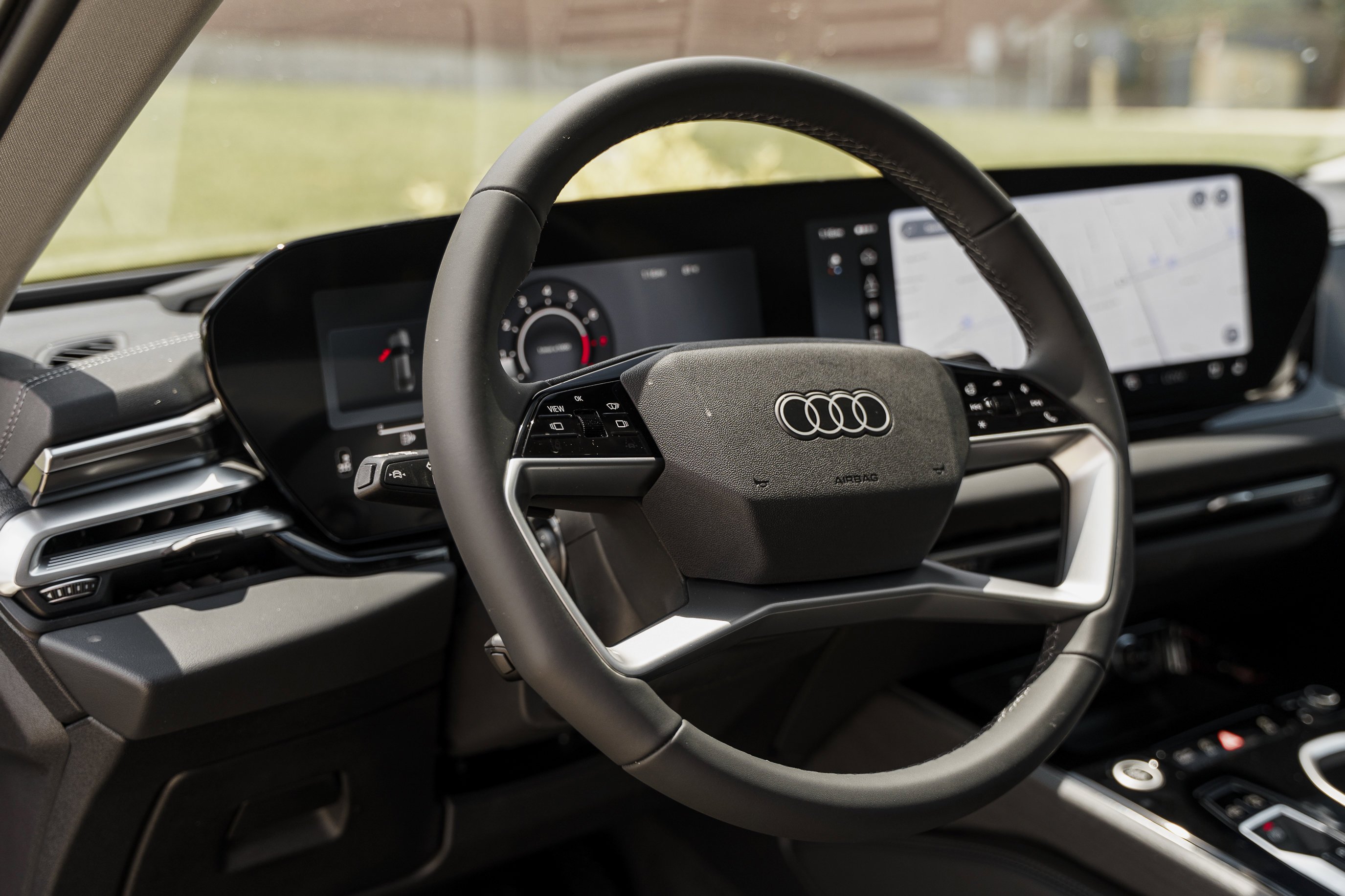 New 2026 Daytona Gray Pearl Effect Audi Premium Plus image 10