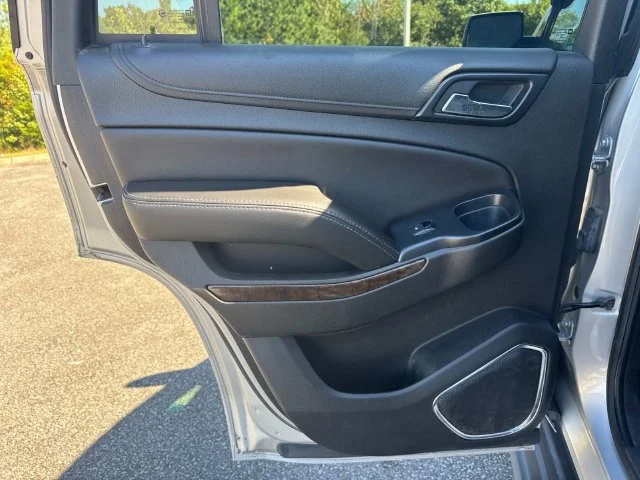 Used 2016 Silver Chevrolet LT image 29