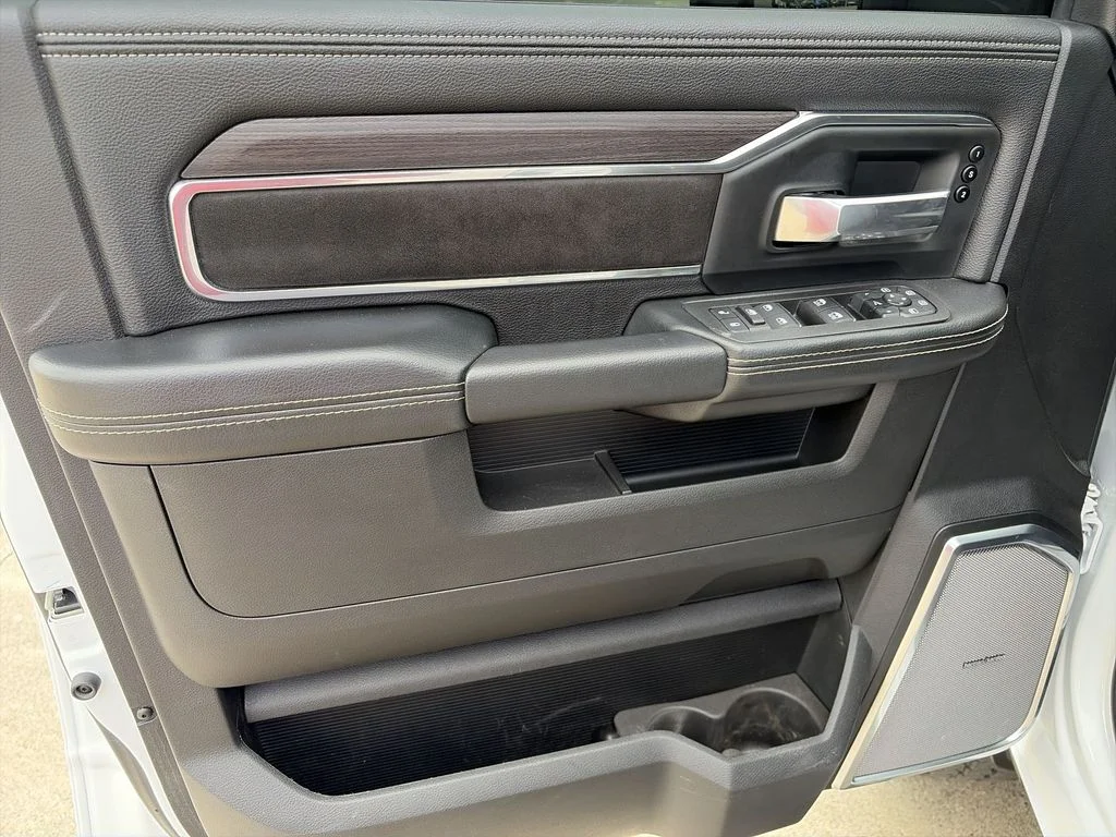 Used 2025 White Ram Laramie image 13