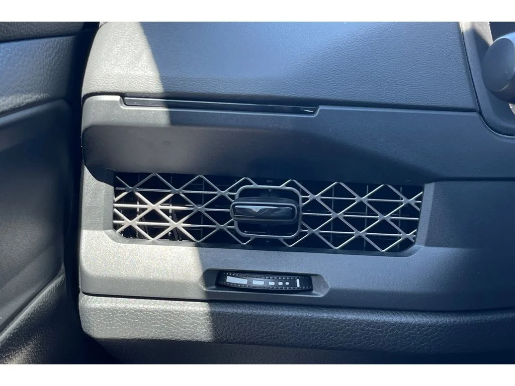 Used 2024 Meteorite Gray Metallic Honda LX image 27