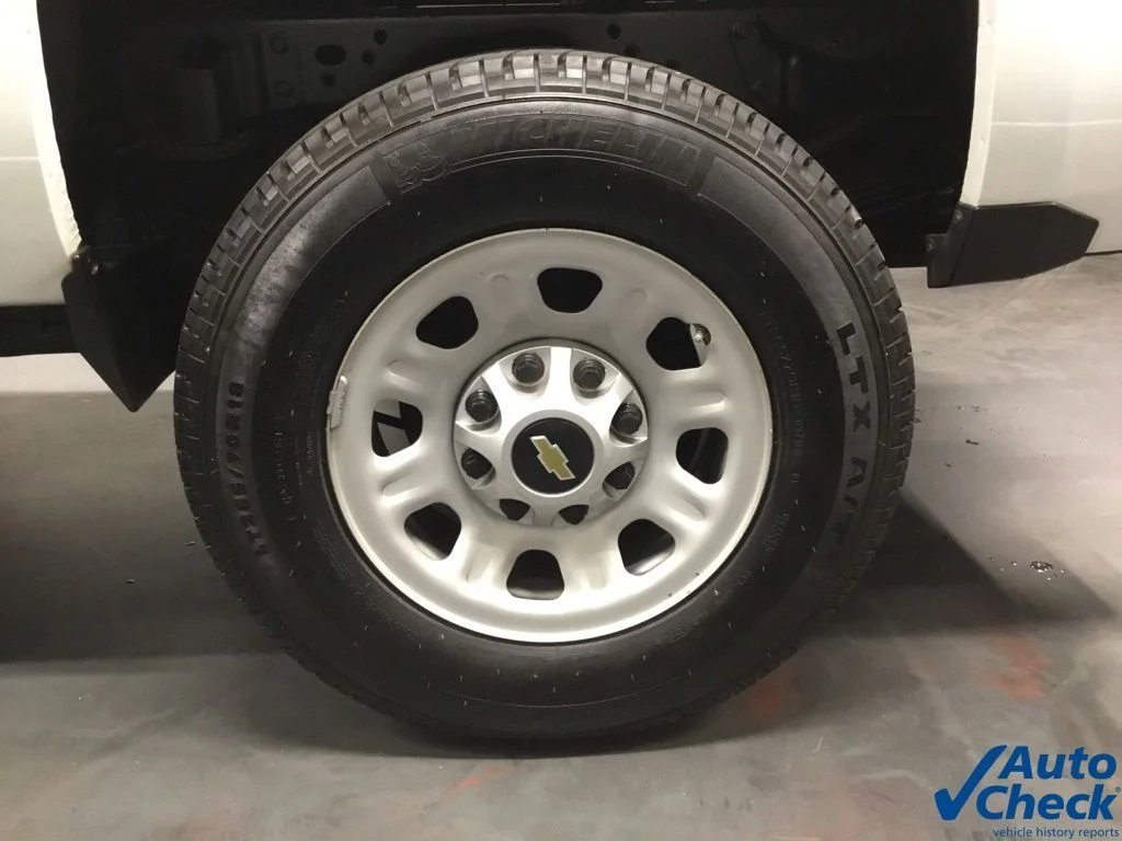 Used 2018 White Chevrolet Work Truck image 23