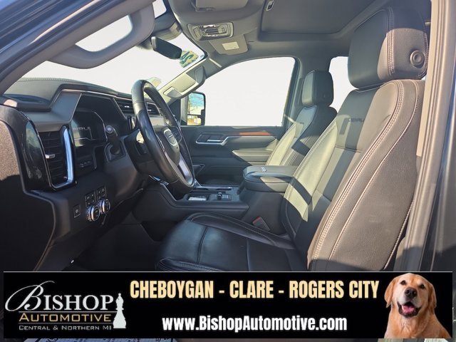 2024 Gmc Sierra 2500 HD Denali photo 2