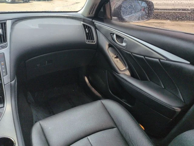 Used 2014 Black INFINITI Premium image 16