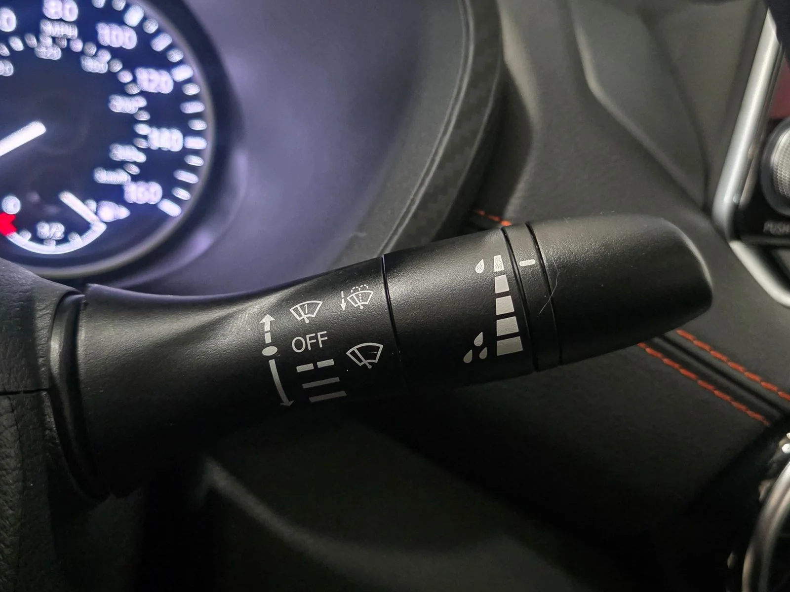 2025 Nissan Sentra SR - Photo 36