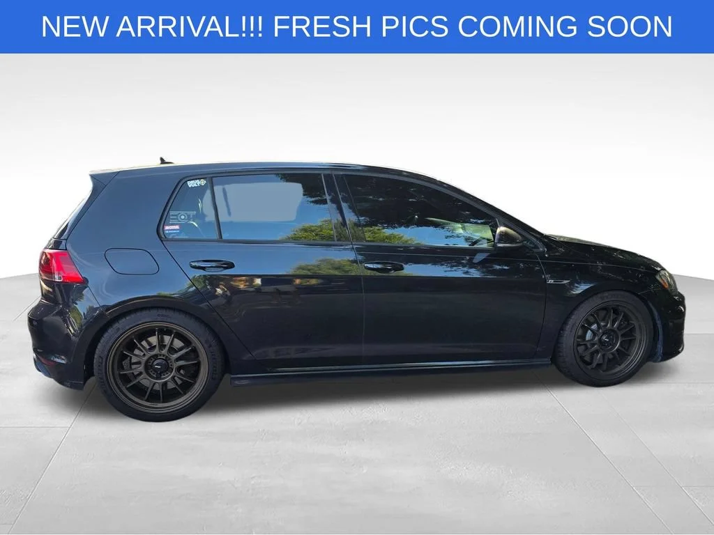 Used 2017 Black Volkswagen 4-Door w/DCC & Navigation image 3