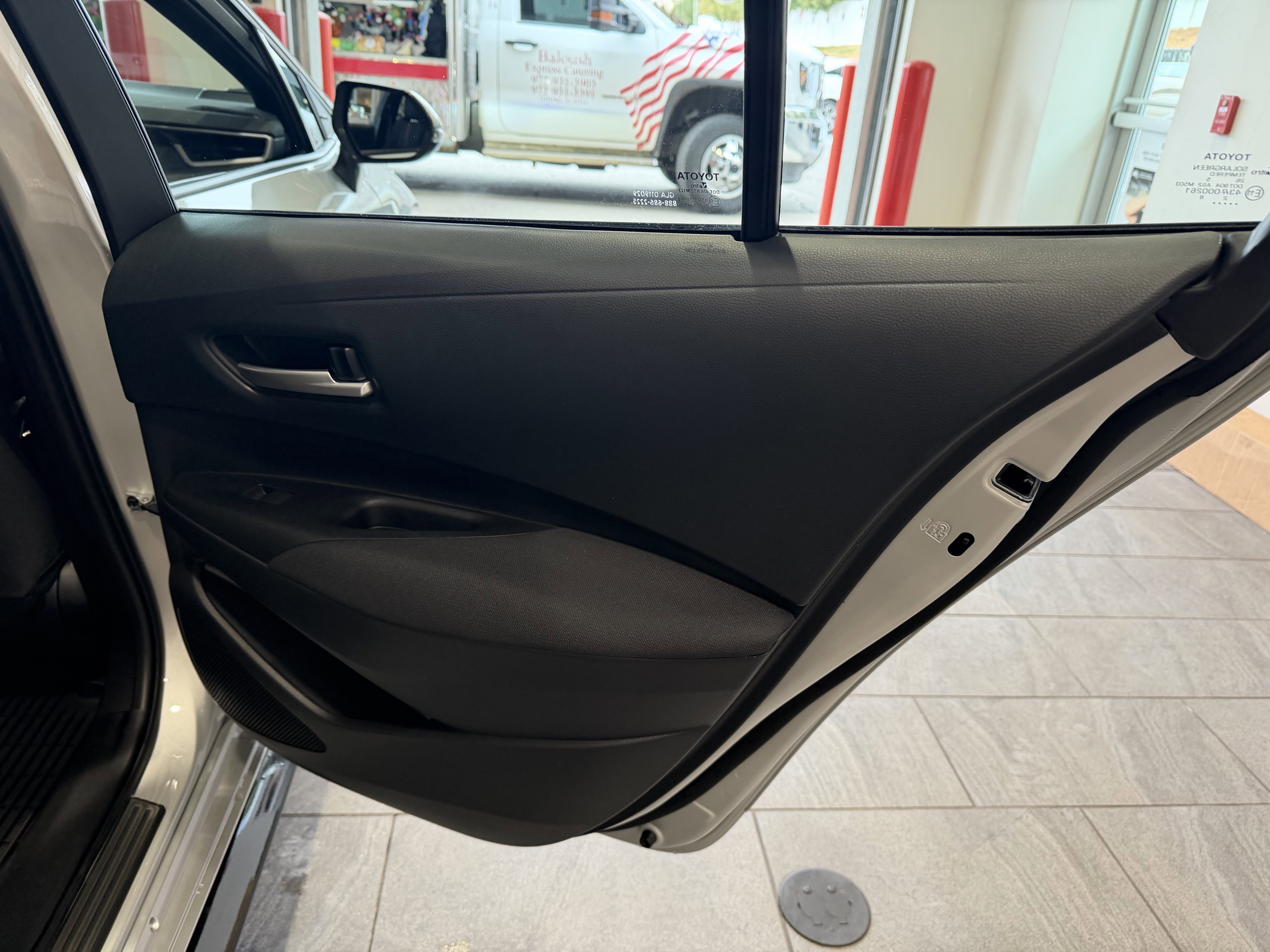2026 Toyota Corolla SE - Photo 39