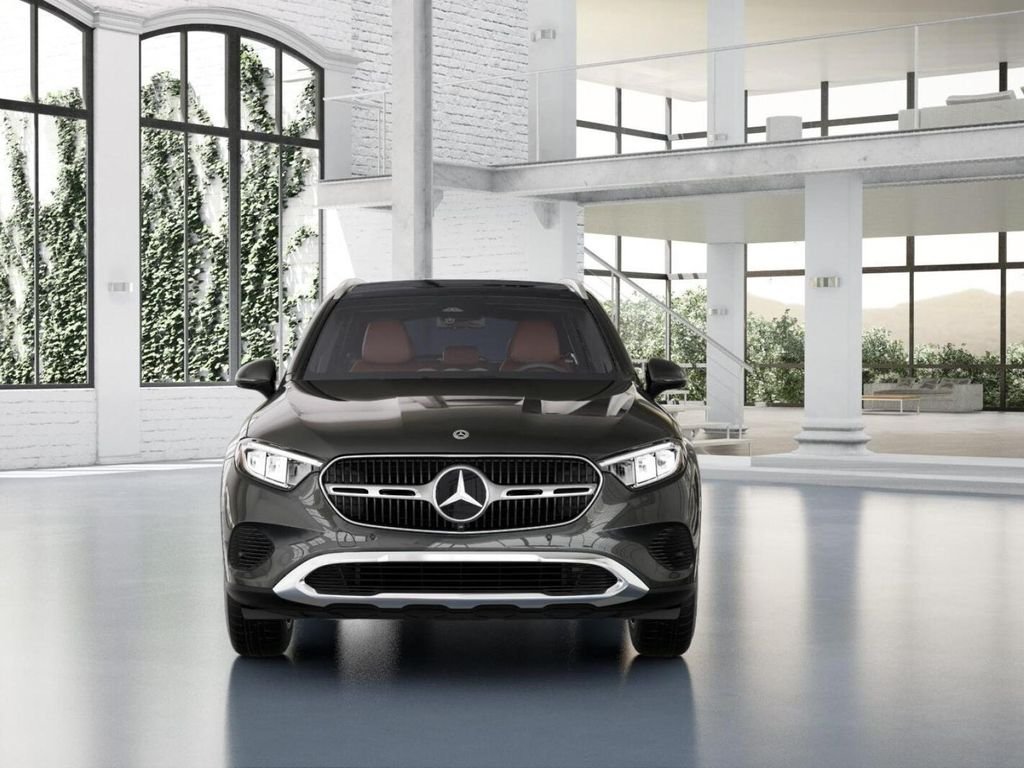 New 2027 Graphite Grey Metallic Mercedes-Benz GLC 300 image 7