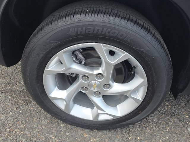 Used 2024 Summit White Chevrolet LS image 27