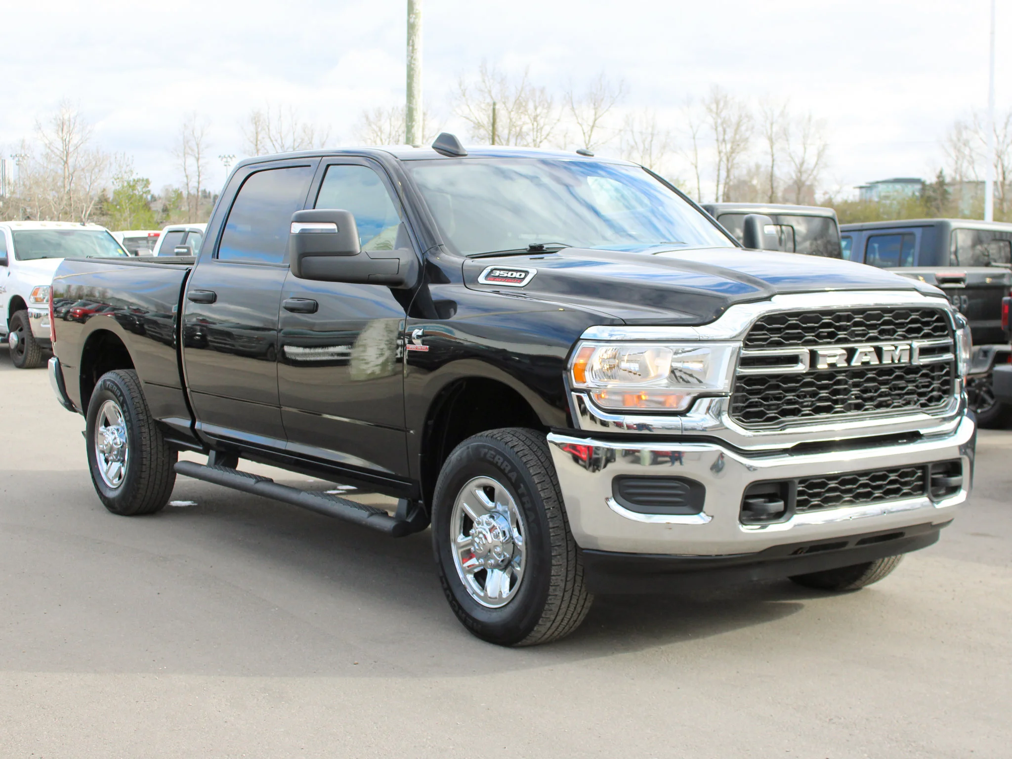 Certified Used 2023 Black RAM Tradesman * No Accidents | Diesel | Rear Air Suspension | Bedliner | Apple CarPlay | Backup Camera image 9