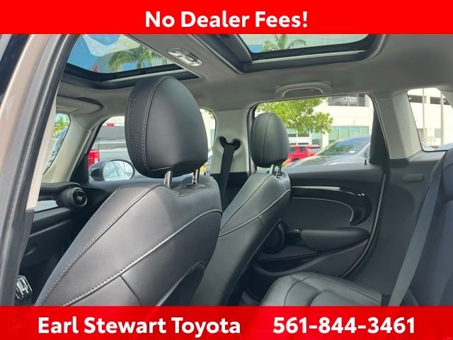 Used 2023 Gray MINI Signature image 19