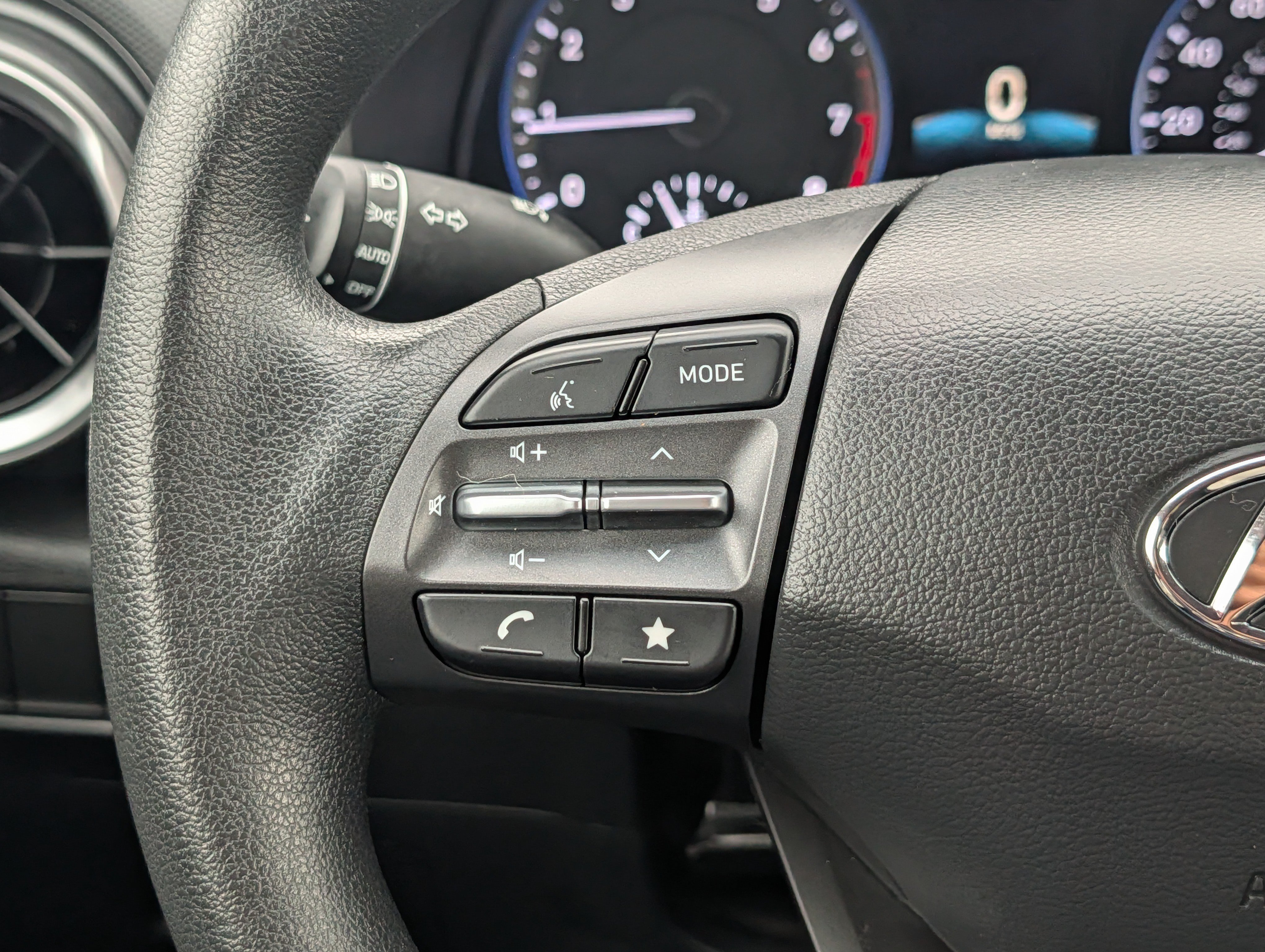 2022 Hyundai Kona SEL - Photo 31