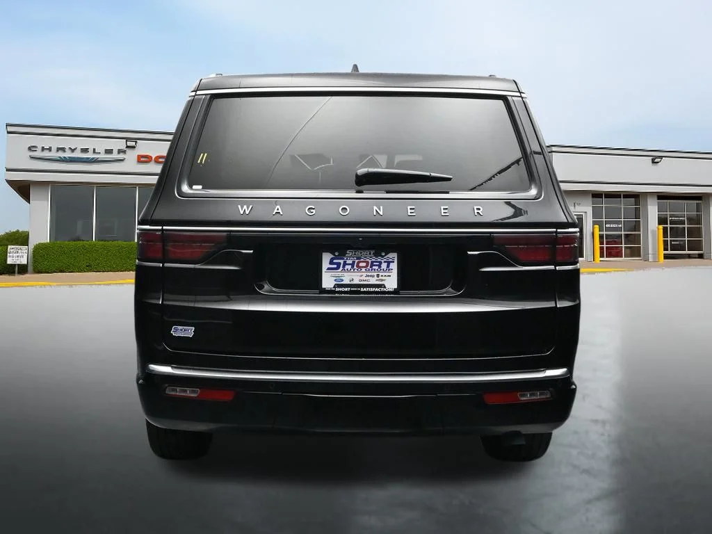 Used 2025 Black Jeep Series III image 4