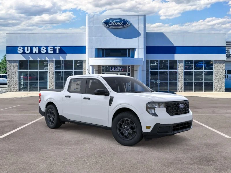 New 2026 Oxford White Ford XLT image 7