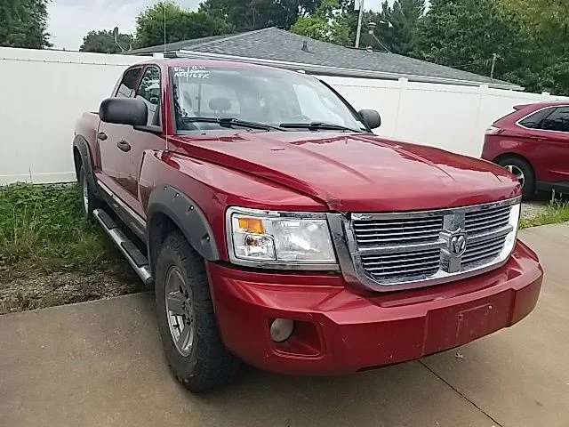 Used 2008 Red Dodge Laramie image 2