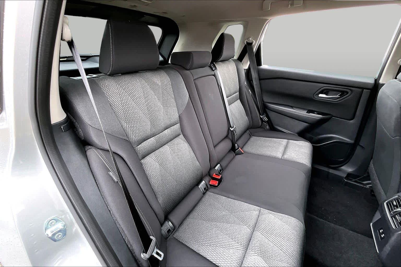 Used 2025 Brilliant Silver Metallic Nissan SV image 20