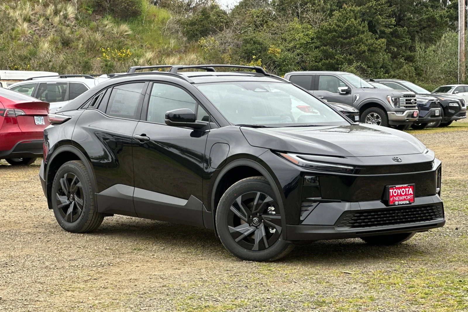 2026 Toyota C-HR SE AWD's photo