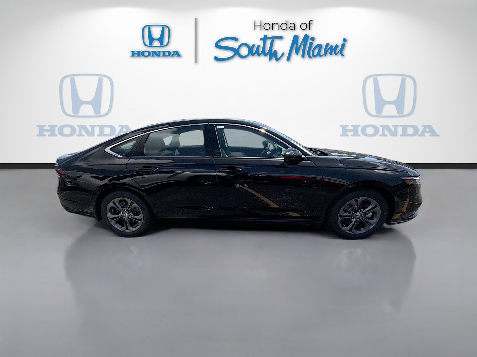 New 2026 Crystal Black Pearl Honda EX-L image 8