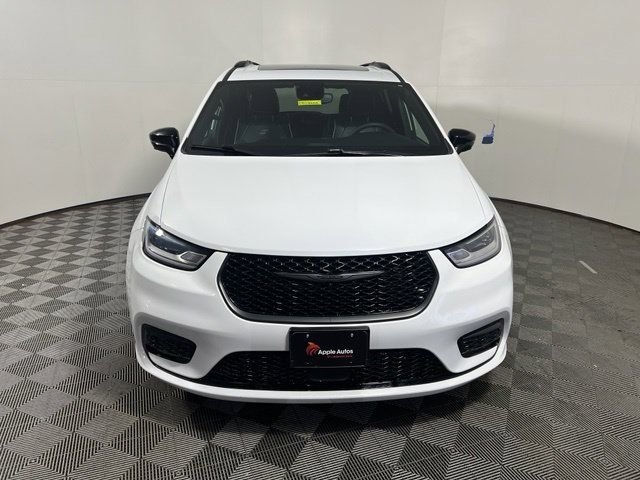 2C4RC1GG8PR501287