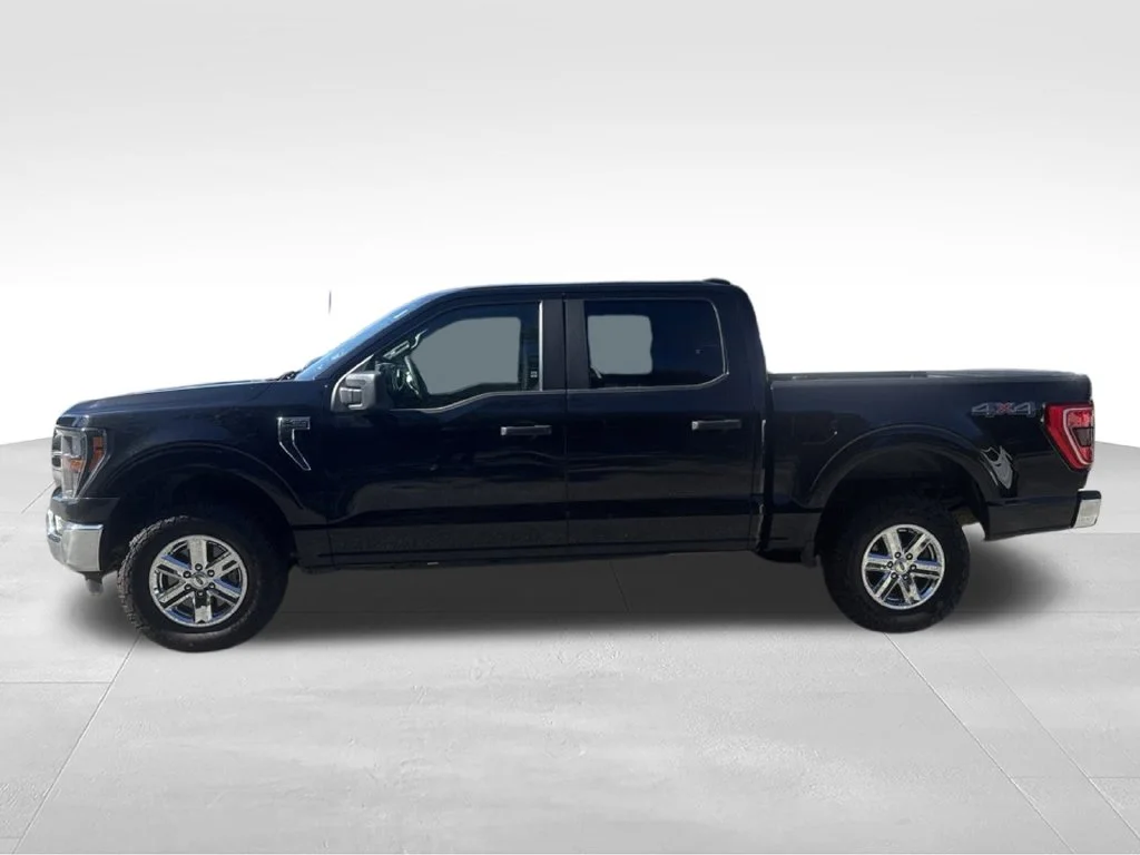 Used 2023 Black Ford XLT image 36