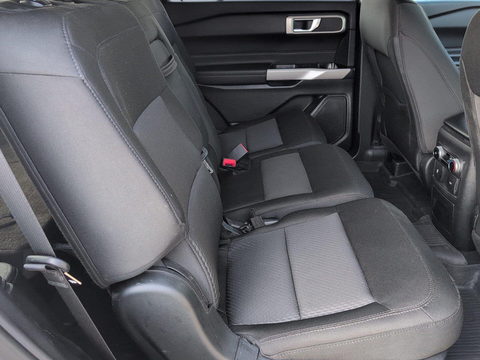 Used 2023 Star White Metallic Tri-Coat Ford XLT image 37