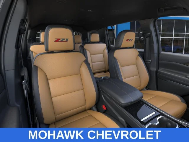 New 2027 Polar White Tricoat Chevrolet Z71 image 16