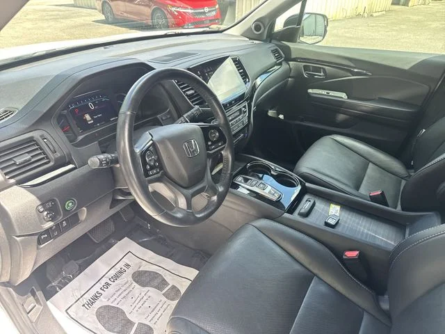 Used 2021  Honda Elite image 18