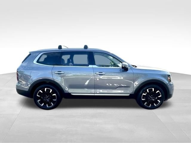 Used 2024 Silver Kia SX-Prestige image 9