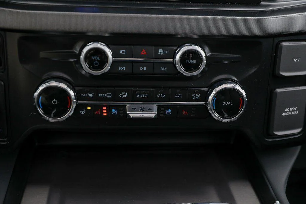 New 2026 Star White Metallic Tri-Coat Ford F-250® Platinum® image 52