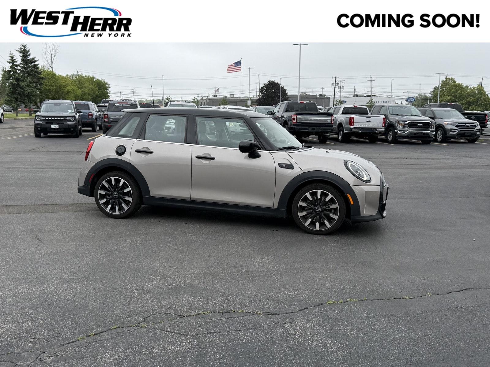 Used 2022 Rooftop Grey Metallic MINI Cooper S image 1