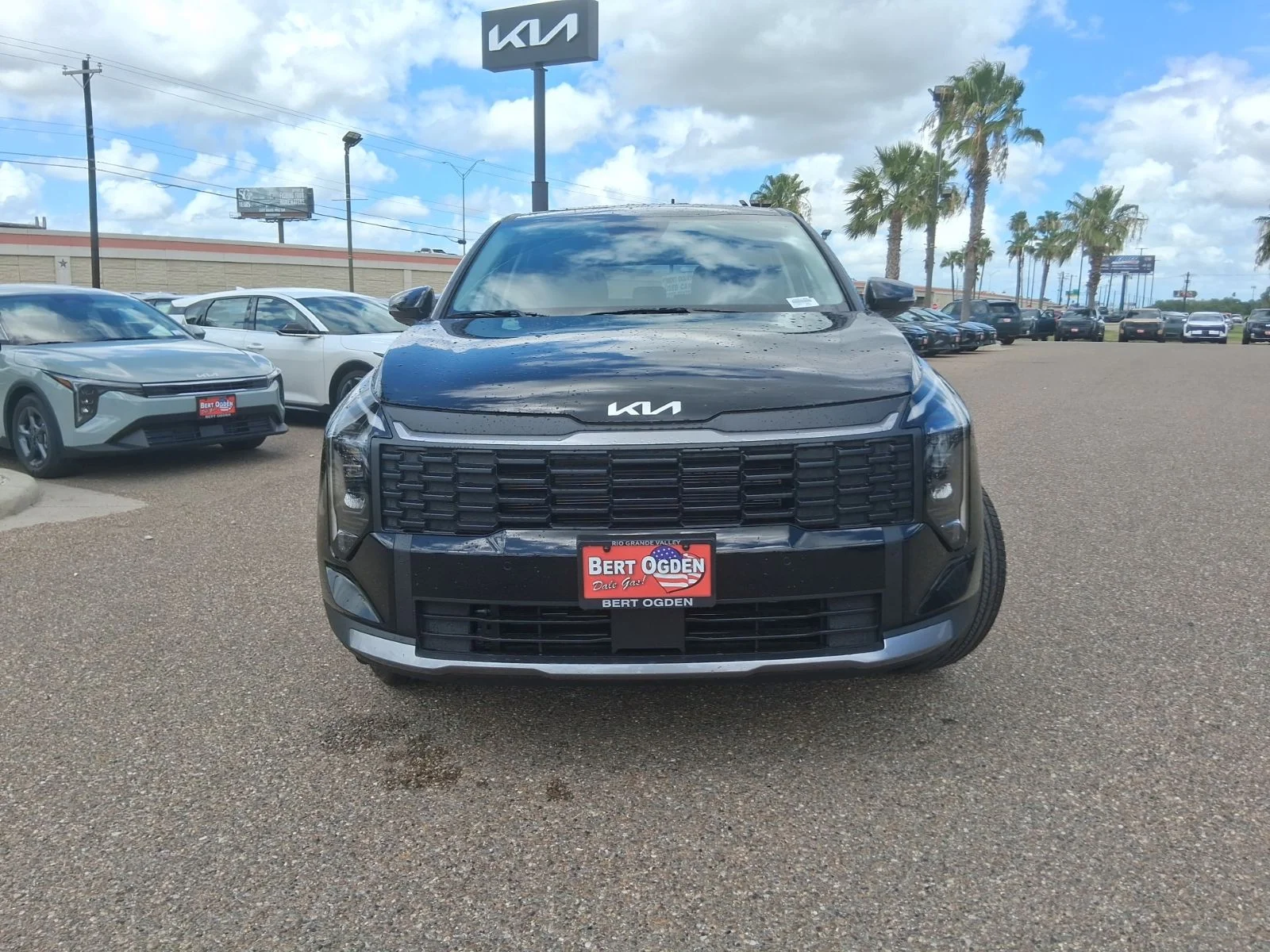New 2026 Black Kia LX image 2