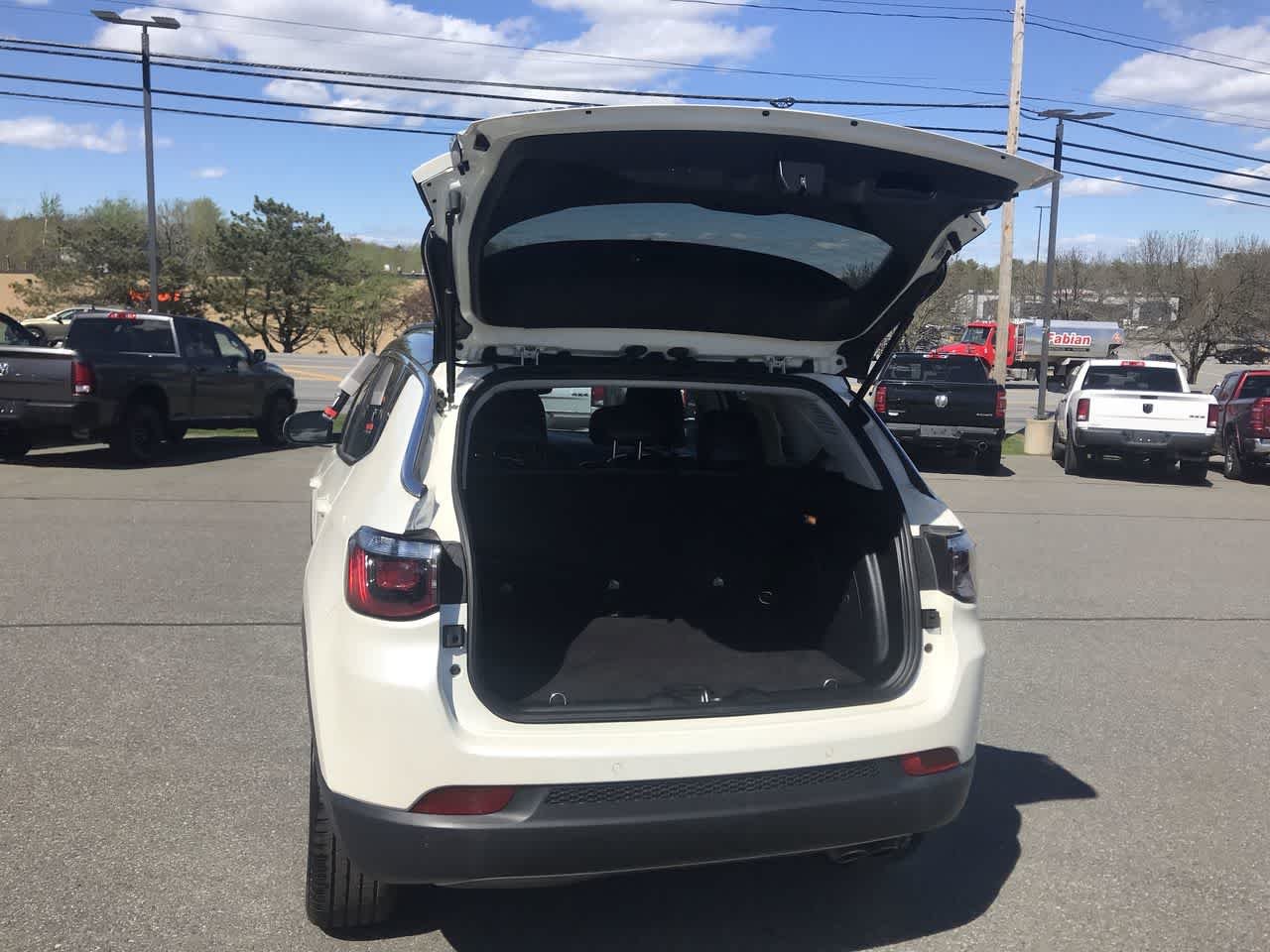 Used 2021 Pearl White Tri-Coat Jeep Limited image 16