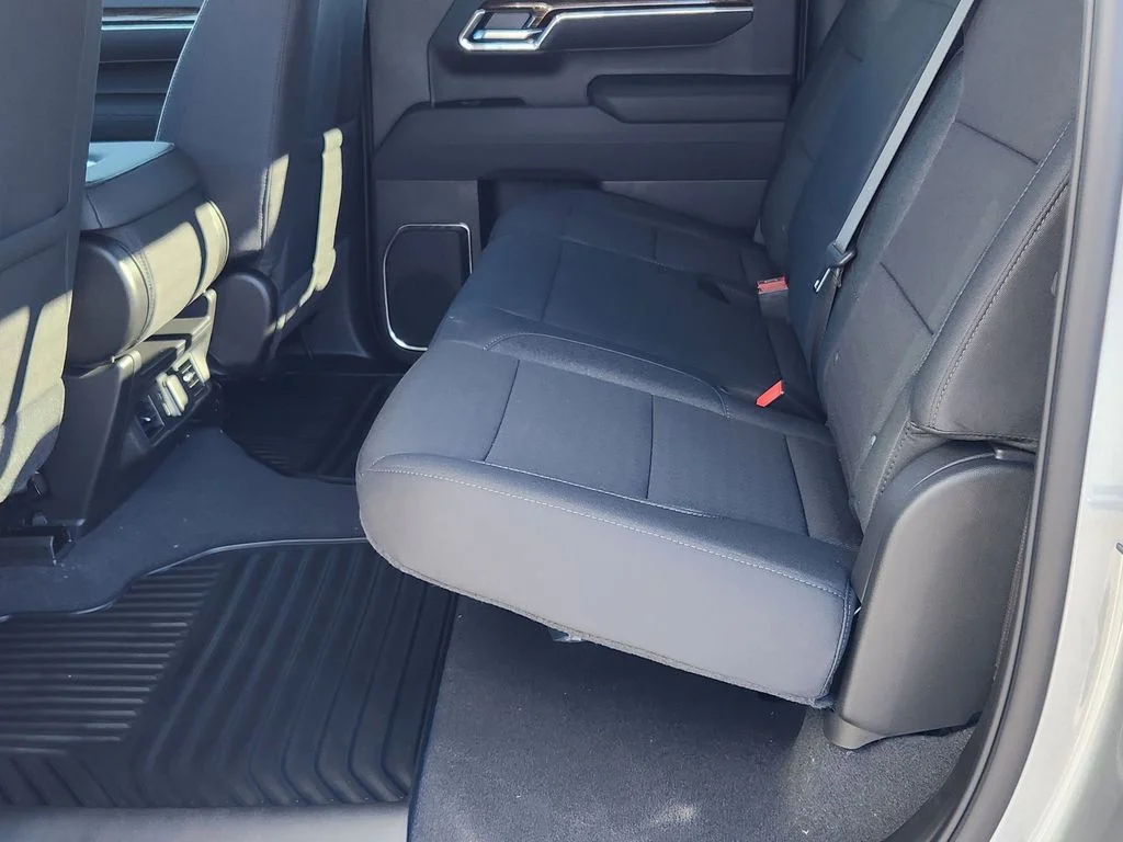 2026 GMC Sierra 1500 SLE - Photo 14